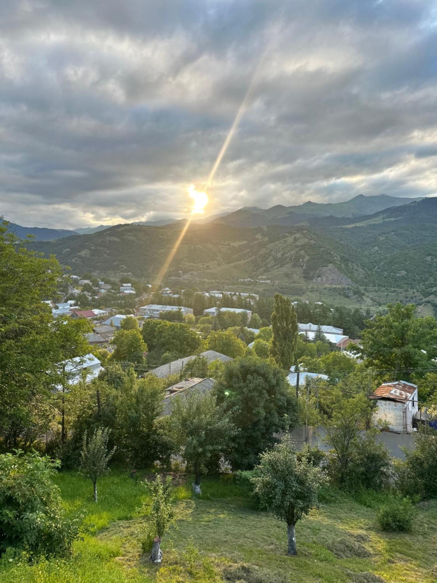 Deghceni Clubhouse Hotel Dilijan Exterior foto