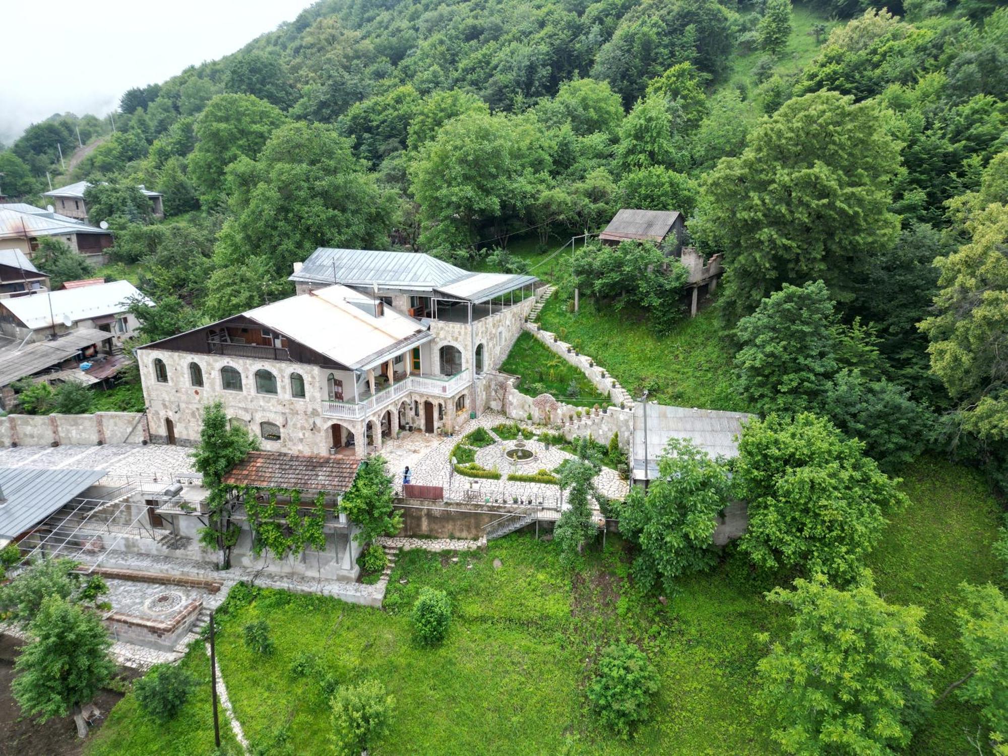 Deghceni Clubhouse Hotel Dilijan Exterior foto